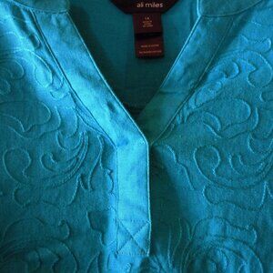 NWOT ALI MILES Wm's Linen Blend Turquoise Roll Sleeve 1X Button Back Detailing